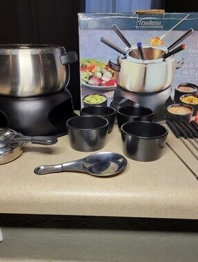 Trudeau 15-Piece Stainless Steel Fondue Set - Complete with Bowls & Forks 2001